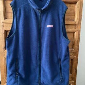 Large Men’s Navy Vineyard Vines Vest